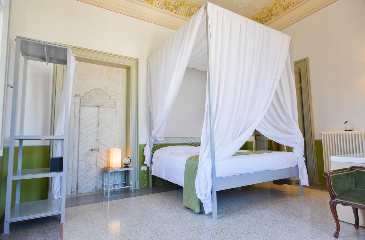 B&B Letterario Lecce Ngoại thất bức ảnh